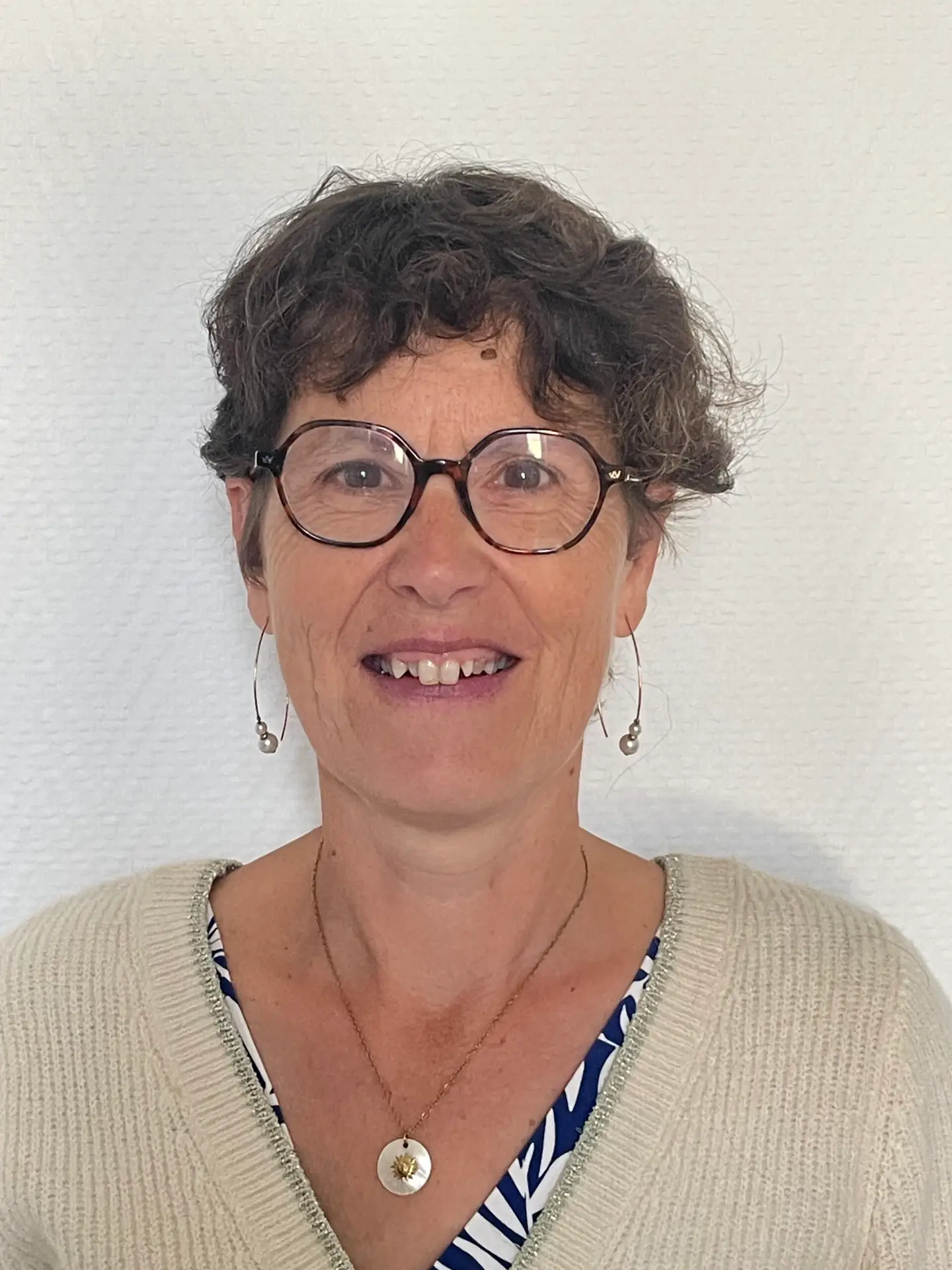 Anne Belleil